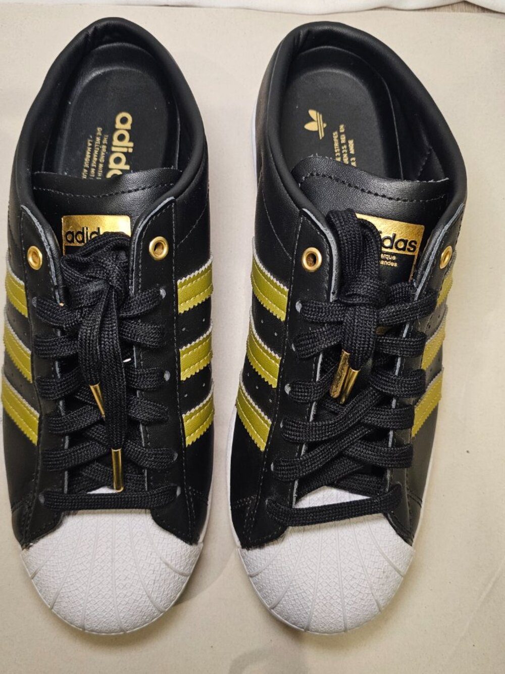 Adidas Superstar Mule Women's 9 Black Gold Slip On Sneakers Casual Shoes - Picture 3 of 7